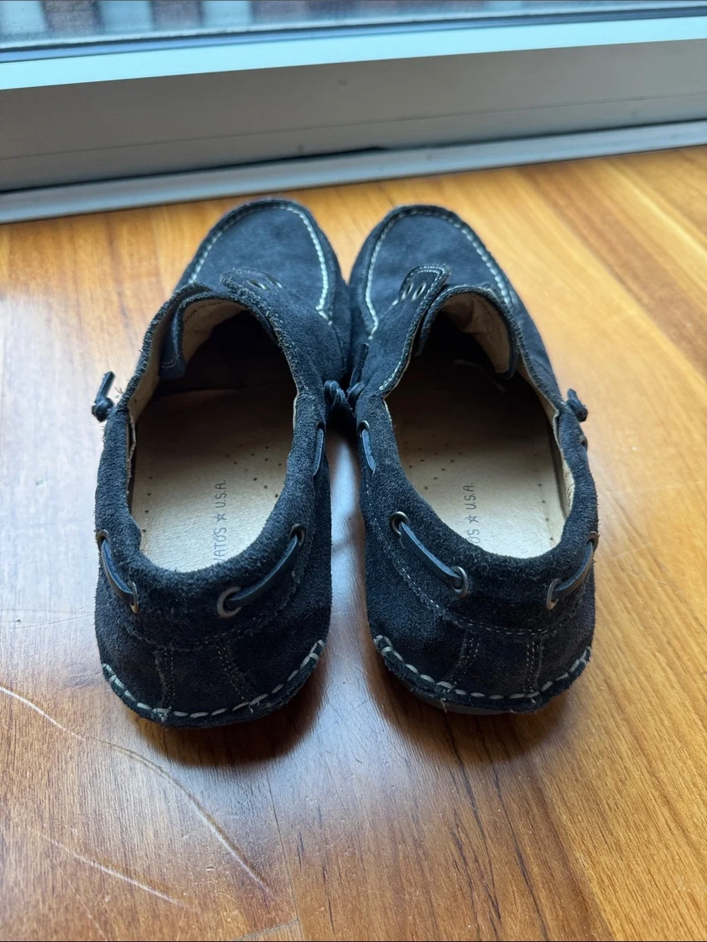 John Varvatos Men's Suede Boat Shoes - Navy Blue - Picture 4 of 8